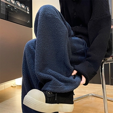藏青色