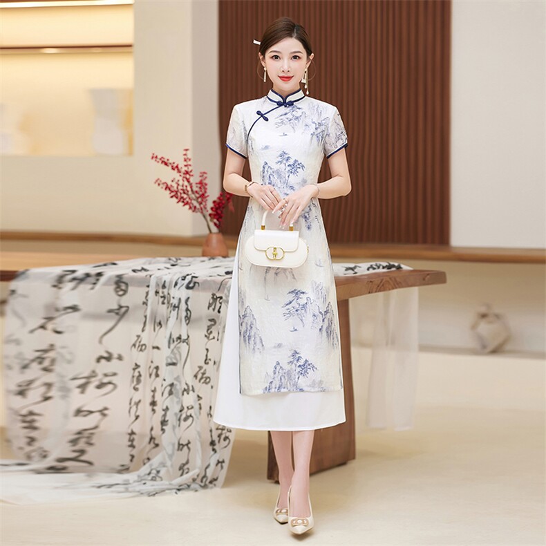 中长款旗袍短袖丝绸优雅2025年春季高开衩,女装汉服/婚纱/旗袍/礼服,小荷流