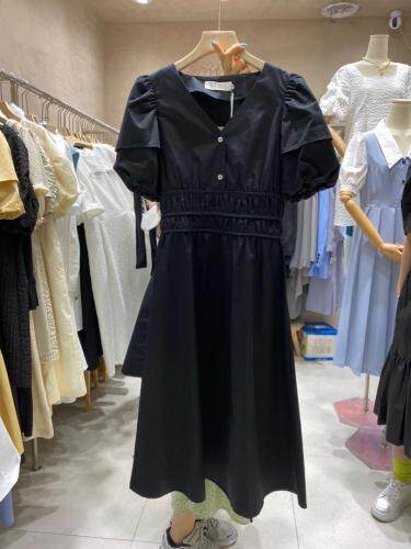 现货V领泡泡袖褶皱收腰连衣裙，女装连衣裙，FUXINXIN 福歆歆