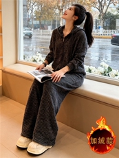 女秋冬季欧货时尚条纹休闲复古连帽开衫上衣宽松软糯直筒长裤套装，女装套装/套裙，江南