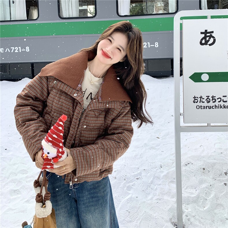 格子拼接毛线大翻领百搭短款羽绒服女2025冬季新款复古白鸭绒外套,女装羽绒服,2C159