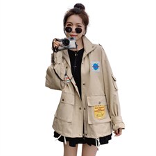 韩版卡其色外套女2025春季新款高级感网红炸街宽松休闲小个子上衣，女装短外套，帛香坊