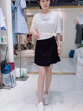 2121夏装新款T桖短裙套装，女装职业装，迷吉meeggle