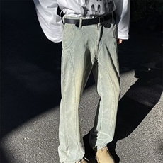 黄色