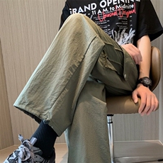 军绿色
