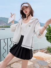 现货2025夏装新款印花连帽防晒衣，女装防晒衣，慕依路