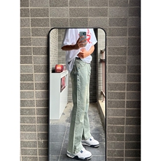 黄泥色