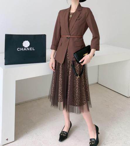 【现货】秋季新款时尚西装外套+连衣裙，女装西装，欣卓越