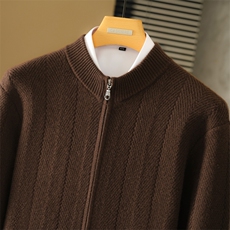 2025年秋季新款百搭男士抽条半高领开衫，男装羊绒套衫，麦纱纱羊绒