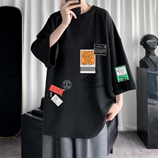 黑色