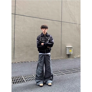 1506-1/MLE-93331/P100哈风刺绣珍珠黑色菱格棉服男加厚保暖外套图片