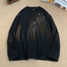 黑色