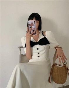重工手工订珠连衣裙，巨显瘦图片