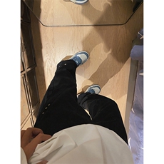 B221美式ins高街暗黑小众个性铆钉小脚牛仔裤LK23142-P65控88，男装牛仔裤，电商B221