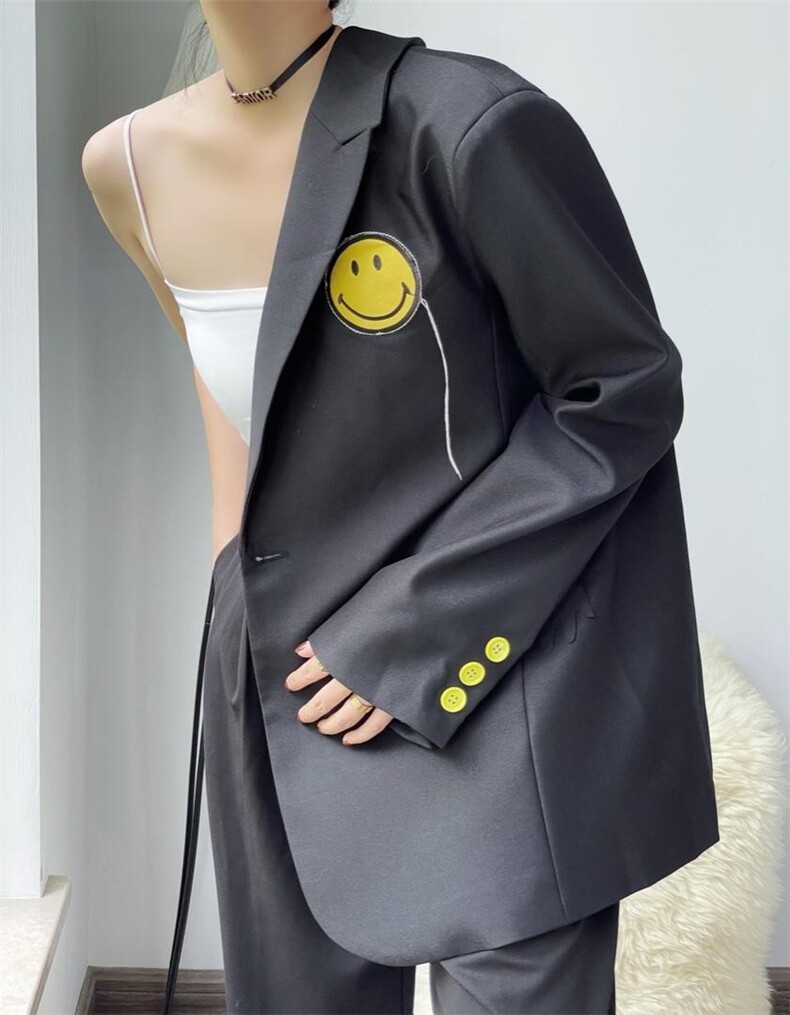 2021秋季新款西装外套，女装西装，兜火