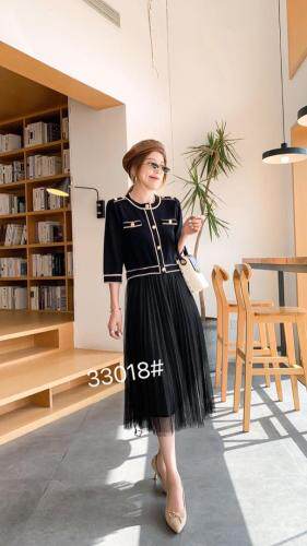 针织拼接连衣裙，女装连衣裙，千百莲