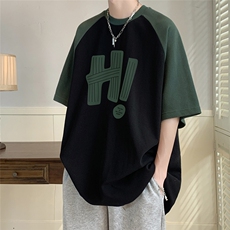 黑色