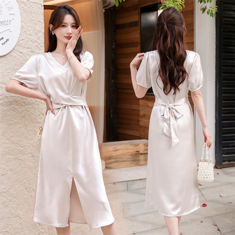 醋酸真丝冷淡系高级感连衣裙女夏季V领气质桑蚕丝简单大方的裙子，女装连衣裙，曼琳思菲