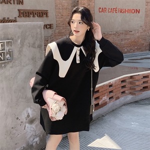 黑色娃娃领卫衣连衣裙春秋女2024新款小个子宽松减龄中长款卫衣裙图片