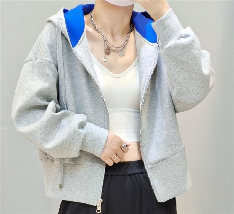 【现货】秋装新款韩版针织拼色短外套，女装短外套，那简