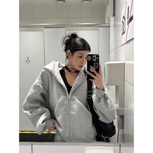 抖音得物高品质 26春装美式高街铆钉杜宾犬耳朵开衫卫衣外套W125图片