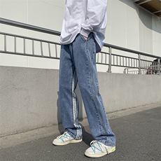 浅蓝色