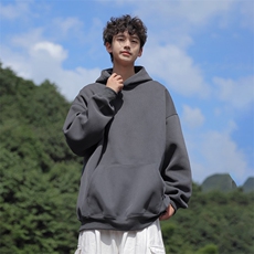 深灰色