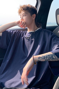 美式慵懒短袖t恤男生夏季纯色情侣薄款潮牌宽松大码落肩半袖上衣图片