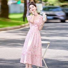 法式碎花连衣裙女薄款2024夏季新款时尚甜美温柔风收腰显瘦仙女裙，女装连衣裙，乐吉娜