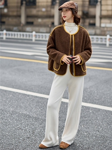 撞色包边圆领羊羔毛外套女2025冬季加厚保暖宽松皮毛一体棉服上衣图片
