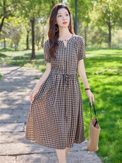 6307时尚V领格纹显瘦连衣裙，女装连衣裙，倪叶myz