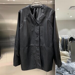 春季新款PU皮外套图片