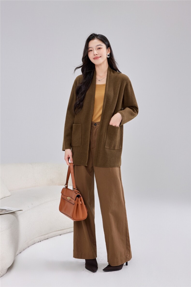 2025秋冬百搭时尚简约v领长袖针织衫，女装针织衫/毛衣，雅之冉羊绒