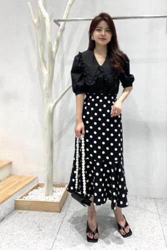 夏季新款韩版娃娃领上衣，女装，邱小姐