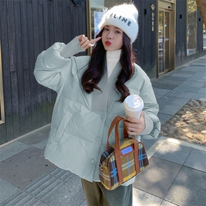 独特漂亮超好看v领短款羽绒服女冬2024年新款小众多巴胺黄色外套图片