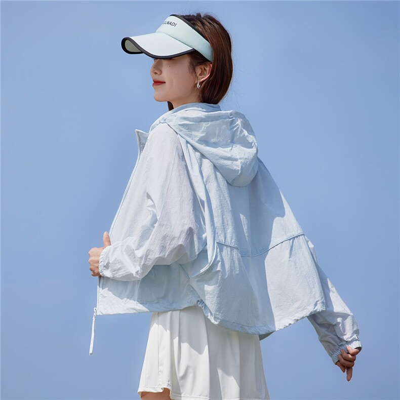 现货2026夏季新款休闲韩版宽松轻薄遮阳连帽（帽子可收纳）短外套,女装防晒衣,靓衣阁