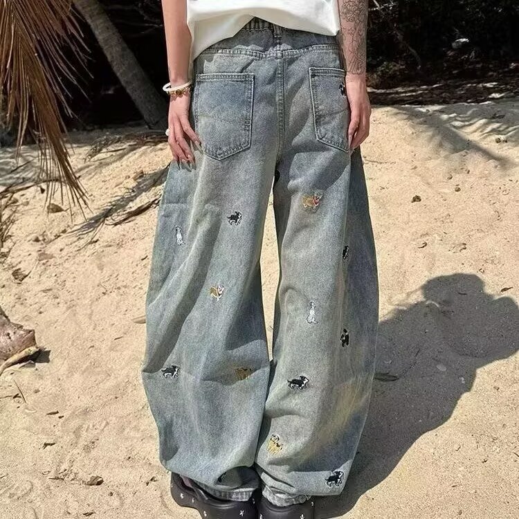 6626-P42大码胖mm今年流行的小狗刺绣直筒牛仔裤女休闲宽松,男装牛仔裤,电商B323A