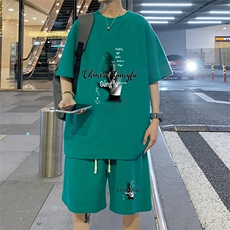 绿色