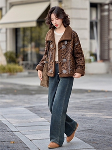 皮毛一体豹纹短款外套女2025冬季加绒加厚保暖洋气麂皮绒夹克上衣图片
