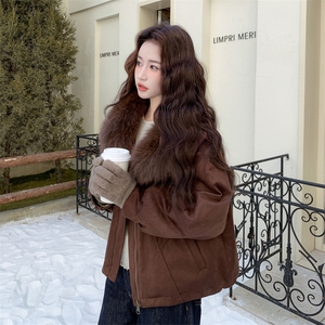 新款现货P475-K695鹿皮绒真狐狸毛90白鸭绒派克服图片