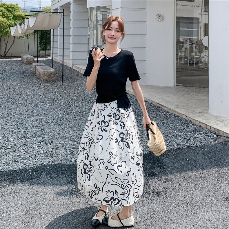 系温柔风扭结T恤印花半身裙两件套通勤显瘦气质套装,女装套装/套裙,维壹