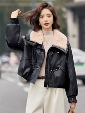 时尚羊羔毛翻领PU皮羽绒服女2025冬季新款加厚保暖白鸭绒皮衣外套，女装短外套，E百度