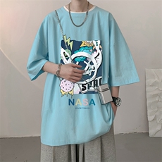 浅蓝色