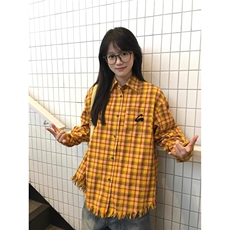 黄色