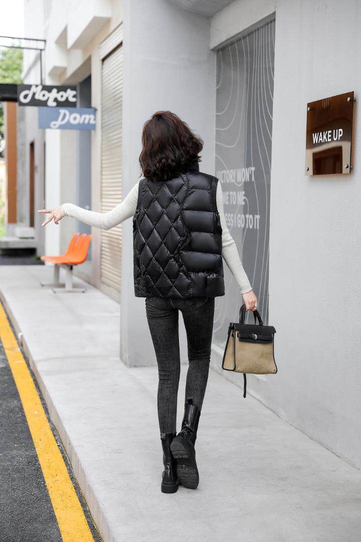 小香风羽绒马甲 90白鸭绒，女装马甲，衣佳佰分