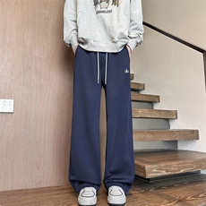 藏青色