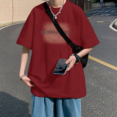 酒红色