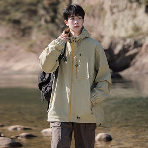 新款现货户外夹克男连帽防水冲锋衣外套DSA157B-J2512-特P80图片