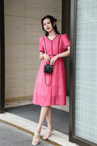 夏季连衣裙，泡泡纱系列款图片