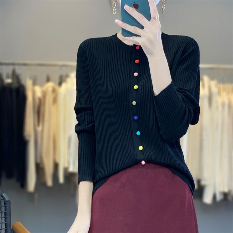 24秋季新款圆领精纺羊毛开衫女坑条彩扣针织外套毛衣宽松外搭上衣,针织衫/毛衣,雪真羊绒